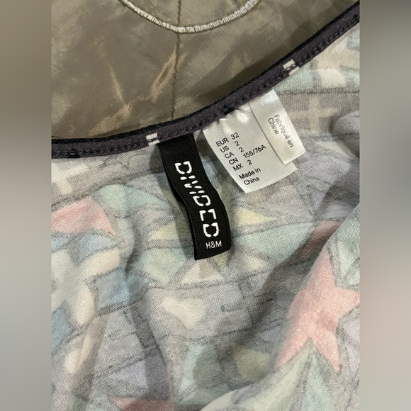 Divided Multi coloured Dress - Picture 5 of 6